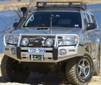 Передний силовой бампер ARB DeLuxe для Toyota HiLux Vigo 2005-2011